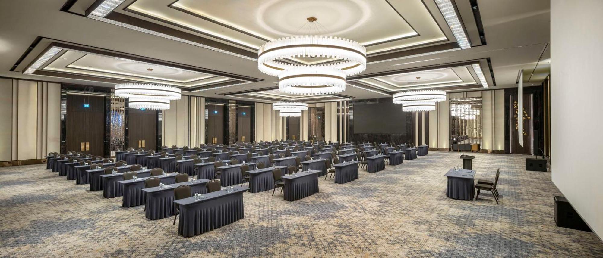 Doubletree By Hilton Sanliurfa Hotell Exteriör bild