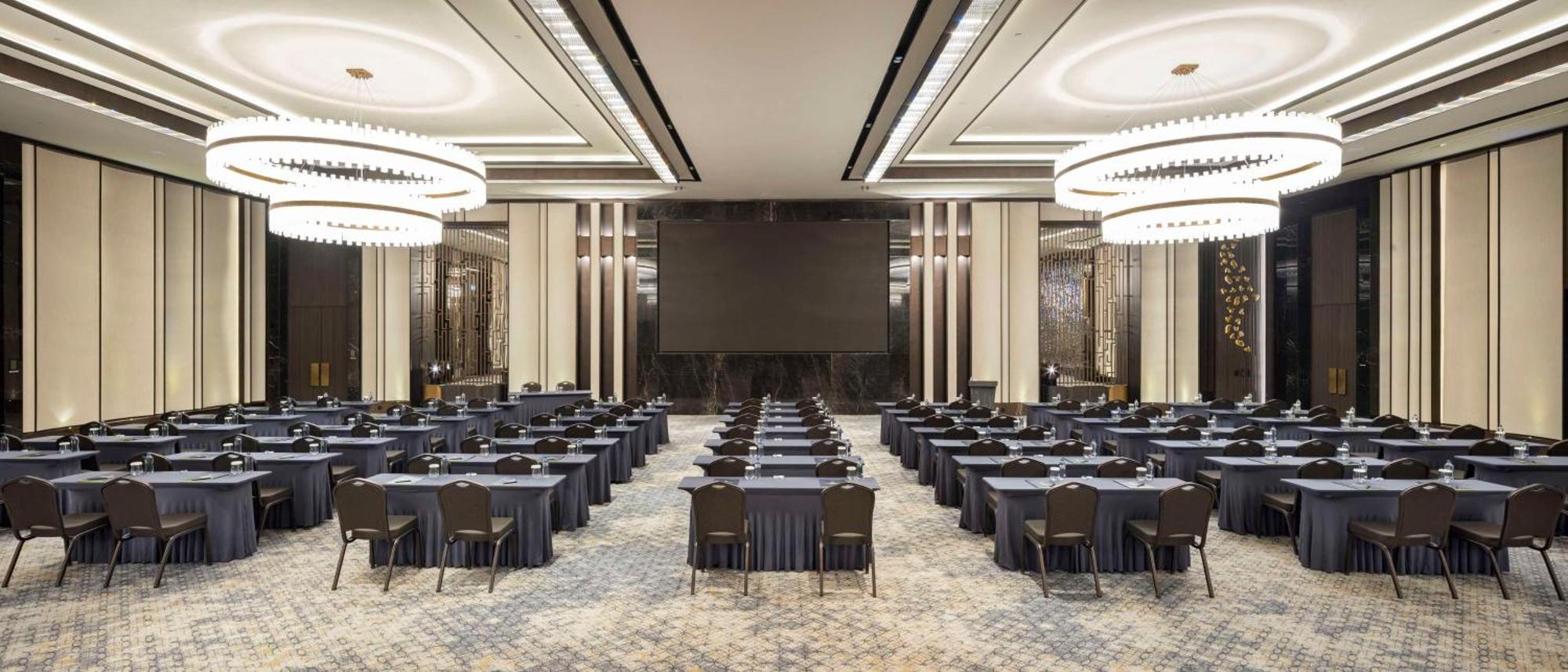 Doubletree By Hilton Sanliurfa Hotell Exteriör bild